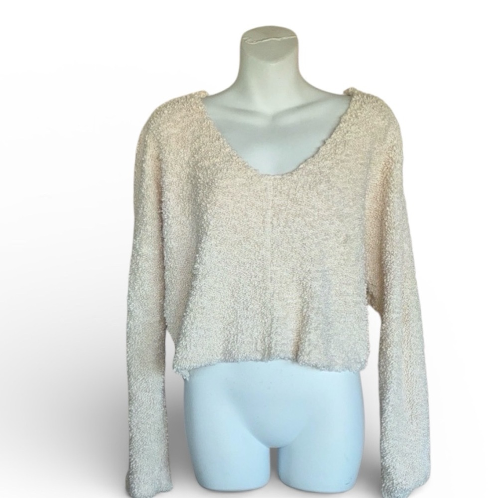 Free People Sweater Women's M, Cream Textured Knit, V-Neck, Long Sleeve EUC